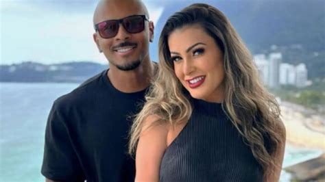 belle belinha, andressa urach|Andressa Urach E Belle Belinha